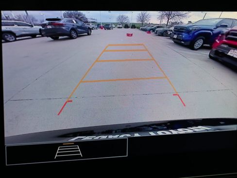 Used 2024 Chevrolet Trax LS w/ LS Convenience Package image 3