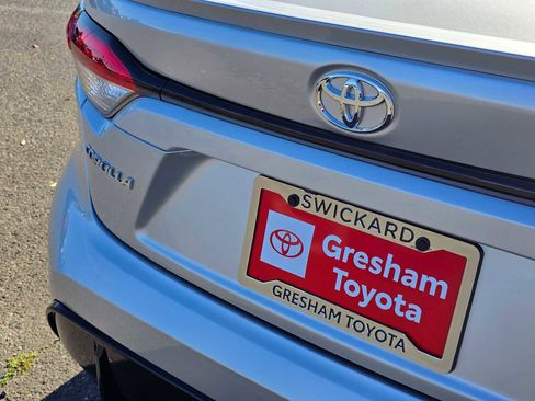 Used 2026 Toyota Corolla SE image 17