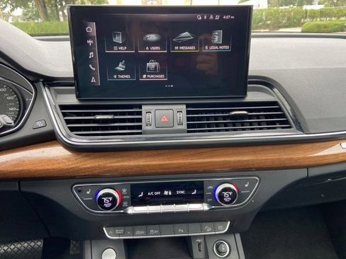 Certified 2023 Audi Q5 2.0T Premium w/ Convenience Package image 20