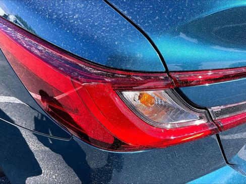 Used 2026 Toyota Camry SE w/ Convenience Package image 25