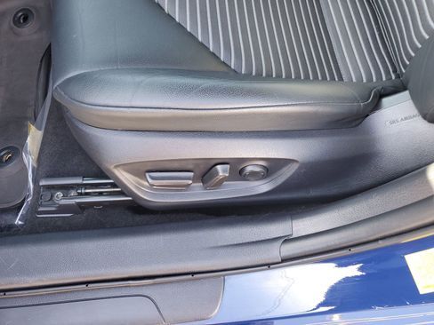 Certified 2023 Toyota Camry SE image 17