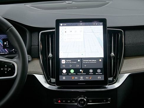 New 2026 Volvo XC90 B6 Plus w/ Protection Package Premier image 28