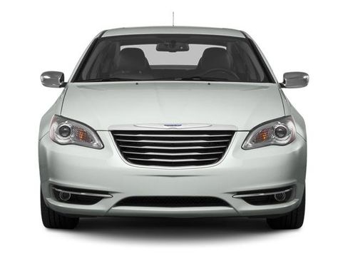Used 2014 Chrysler 200 LX image 4