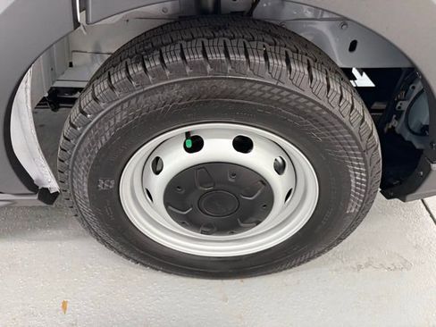 New 2026 Ford Transit 350 XL image 5