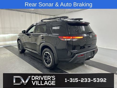 Used 2024 Nissan Pathfinder Rock Creek AWD/4WD image 7