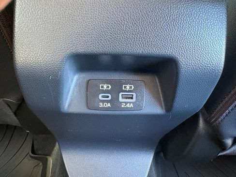 Used 2024 Subaru Crosstrek 2.0i Premium w/ Crosstrek Mirror Package AWD/4WD image 36