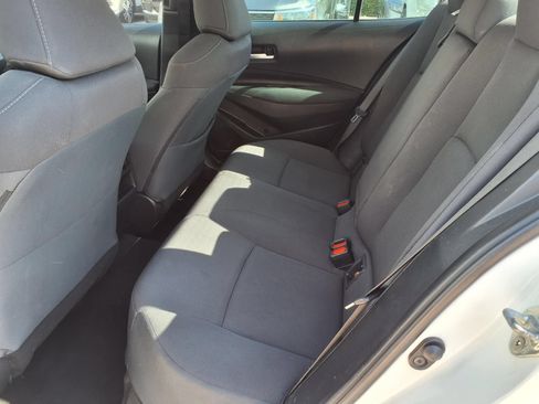 Used 2021 Toyota Corolla LE FWD image 11