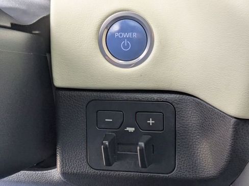 Used 2022 Toyota Tundra 1794 Edition image 19