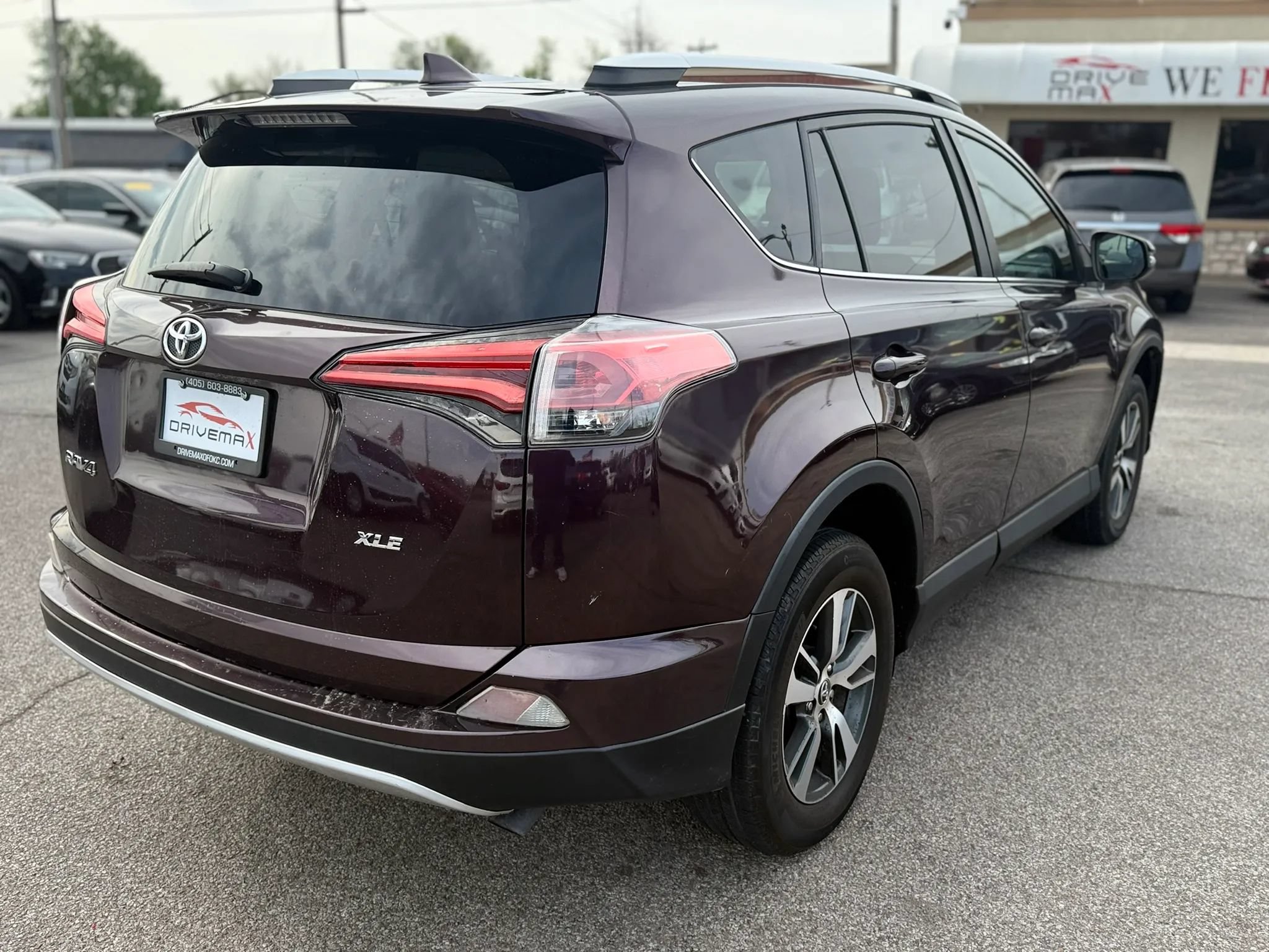 Used 2016 Toyota RAV4 XLE FWD image 5