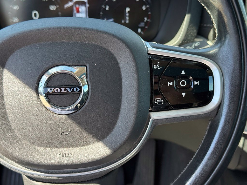 Used 2021 Volvo XC60 T5 Inscription w/ Advanced Package AWD/4WD image 16