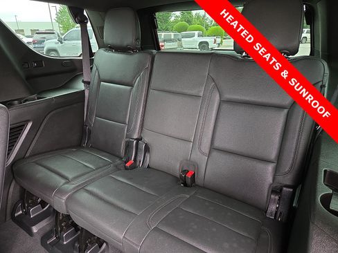 Used 2023 Chevrolet Tahoe Z71 w/ Luxury Package AWD/4WD image 10