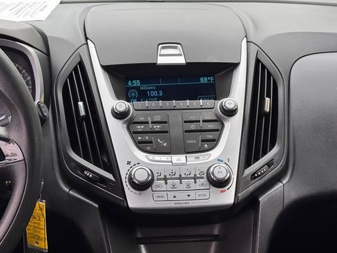 Used 2013 Chevrolet Equinox LS FWD image 19
