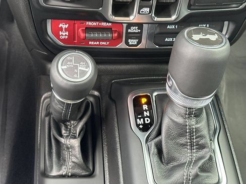 New 2026 Jeep Wrangler Unlimited Rubicon AWD/4WD image 20