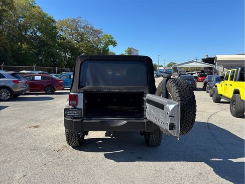 Used 2017 Jeep Wrangler Unlimited Sport w/ Quick Order Package 24S image 34