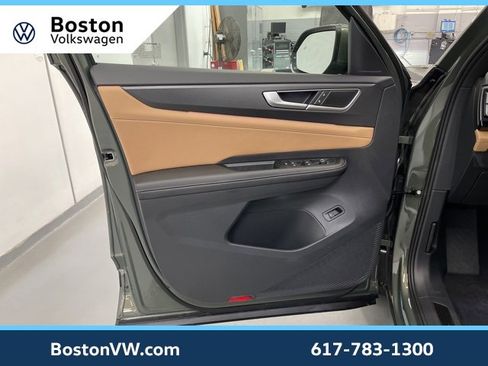 New 2026 Volkswagen Atlas Cross Sport SEL image 27