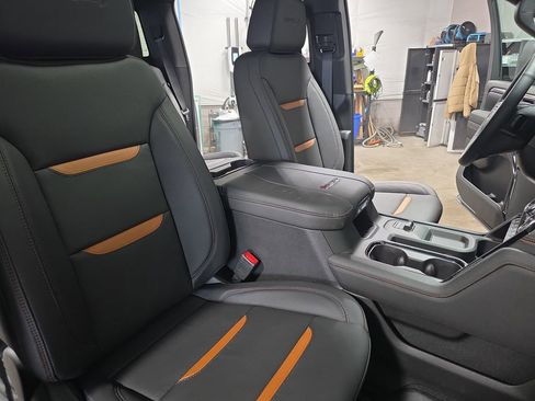 New 2026 GMC Sierra 2500 AT4 w/ AT4 Premium Plus Package image 10