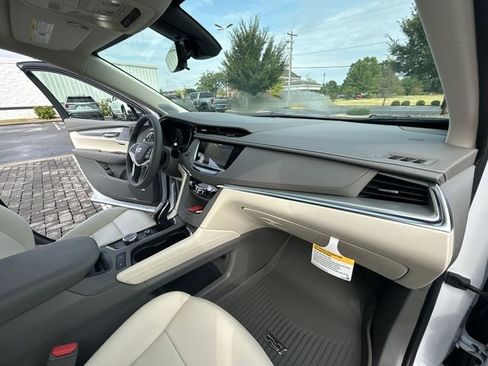 New 2025 Cadillac XT5 Premium Luxury w/ Technology Package image 45