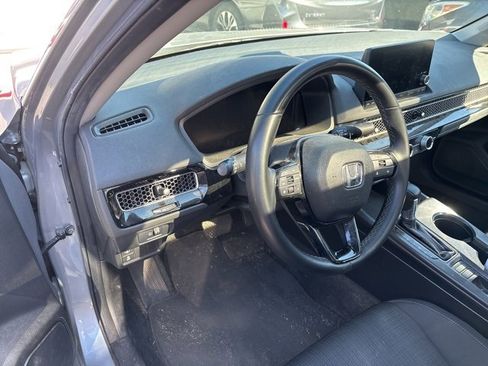 Used 2023 Honda Civic EX image 10