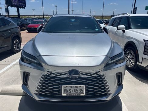 Used 2024 Lexus RX 350 Premium w/ Convenience Package FWD image 2