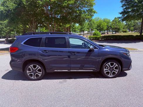 Used 2023 Subaru Ascent Limited w/ Technology Package AWD/4WD image 19