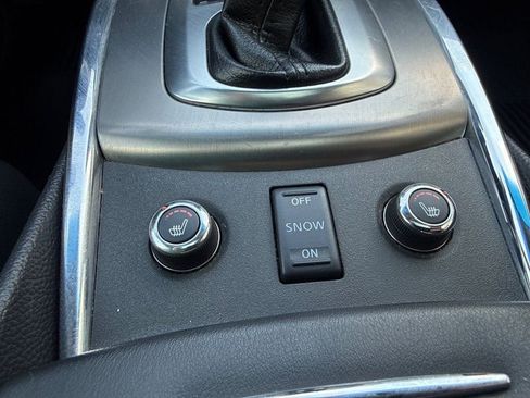 Used 2013 INFINITI G37 x Sedan w/ Premium Pkg AWD/4WD image 29