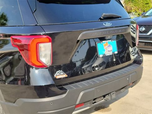 Used 2022 Ford Explorer Timberline image 6