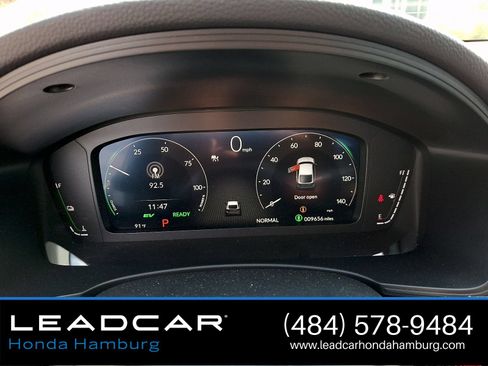 Used 2025 Honda Civic Sport Touring image 21