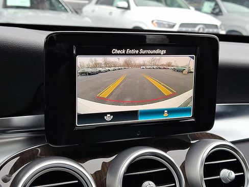 Used 2019 Mercedes-Benz C 300 4MATIC Sedan image 18