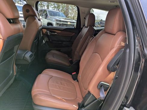 Used 2015 Chevrolet Traverse LTZ image 16