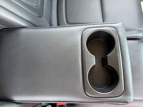 Certified 2022 Hyundai Tucson Limited w/ Winter Package image 28