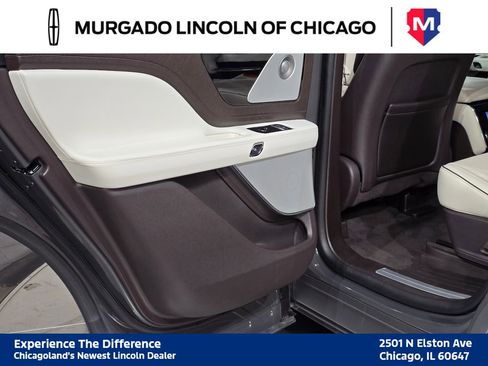 Used 2023 Lincoln Aviator Black Label w/ Class IV Trailer Tow Package image 28