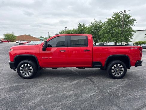 Used 2023 Chevrolet Silverado 2500 Custom w/ Custom Value Package AWD/4WD image 7