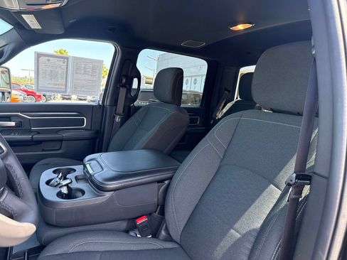 Certified 2026 RAM 2500 Big Horn AWD/4WD image 16