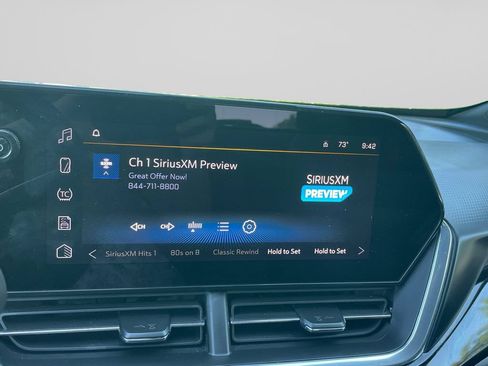Used 2024 Chevrolet Trax RS w/ Sunroof Package FWD image 29