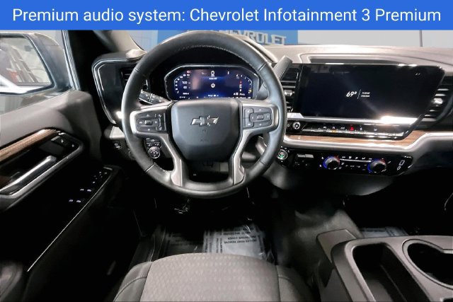 Certified 2026 Chevrolet Silverado 1500 RST AWD/4WD image 12