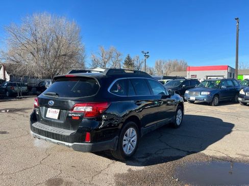 Used 2015 Subaru Outback 2.5i Premium image 6