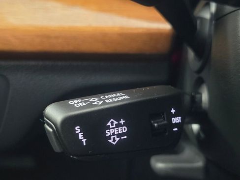 Used 2023 Audi Q5 2.0T Premium w/ Convenience Package image 45