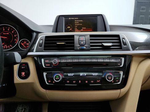 Used 2017 BMW 330i Sedan image 19