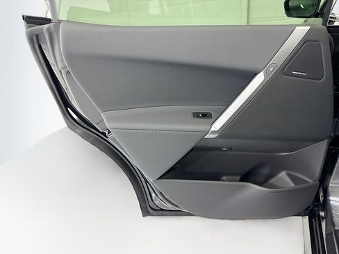 New 2026 BMW iX xDrive60 w/ M Sport Package image 25