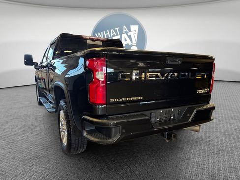Used 2022 Chevrolet Silverado 2500 High Country w/ Z71 Off-Road Package AWD/4WD image 6