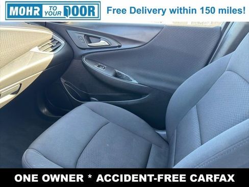 Used 2022 Chevrolet Malibu LS image 25