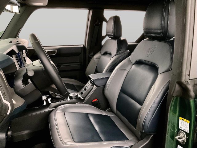 Used 2024 Ford Bronco Outer Banks w/ Sasquatch Package AWD/4WD image 24