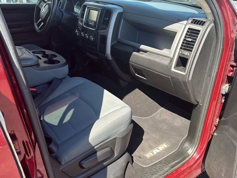 Used 2018 RAM 1500 Express w/ Express Value Package AWD/4WD image 16