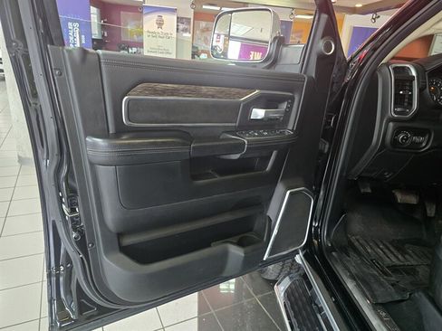 Used 2020 RAM 2500 Laramie AWD/4WD image 8
