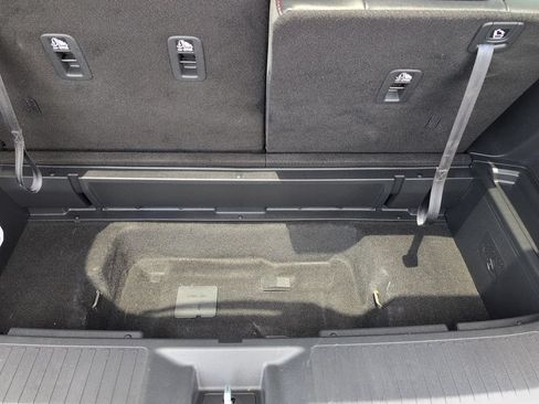 Used 2025 Honda Pilot Black Edition image 42