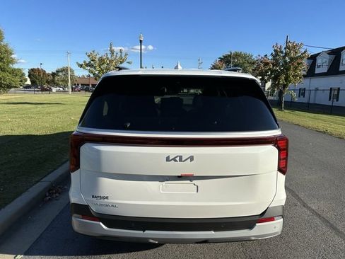 New 2026 Kia Carnival EX image 19