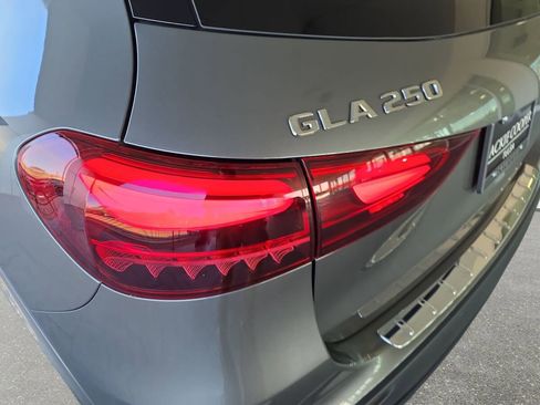 New 2026 Mercedes-Benz GLA 250 image 33