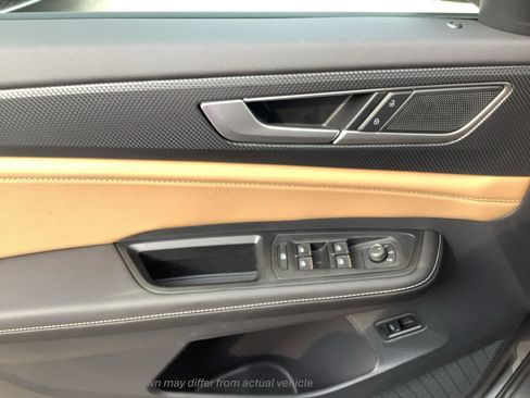 New 2026 Volkswagen Atlas Cross Sport SEL R-Line image 26