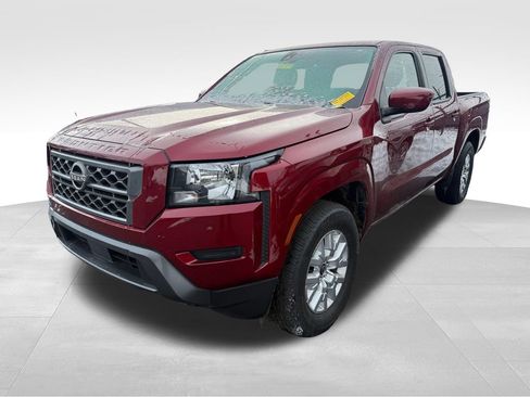 Used 2023 Nissan Frontier SV image 3