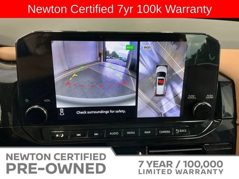 Used 2025 Nissan Pathfinder Platinum w/ Cargo Package AWD/4WD image 15